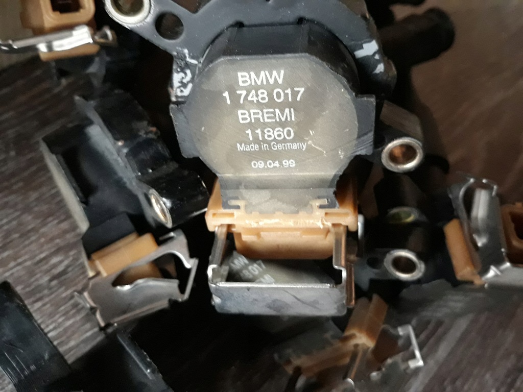 Cewka zapłonowa BMW E46 E53 M54 M54B30 1748017
