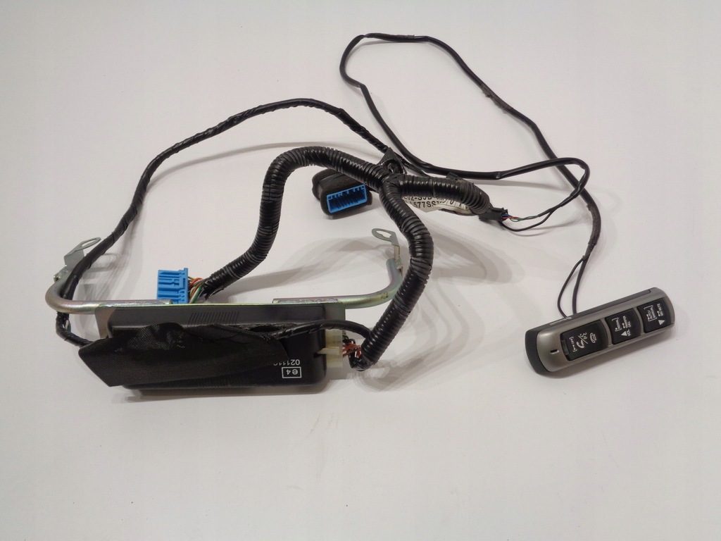 ZESTAW GLOSNOMOWIACY BLUETOOTH HONDA FRV FR-V 05-