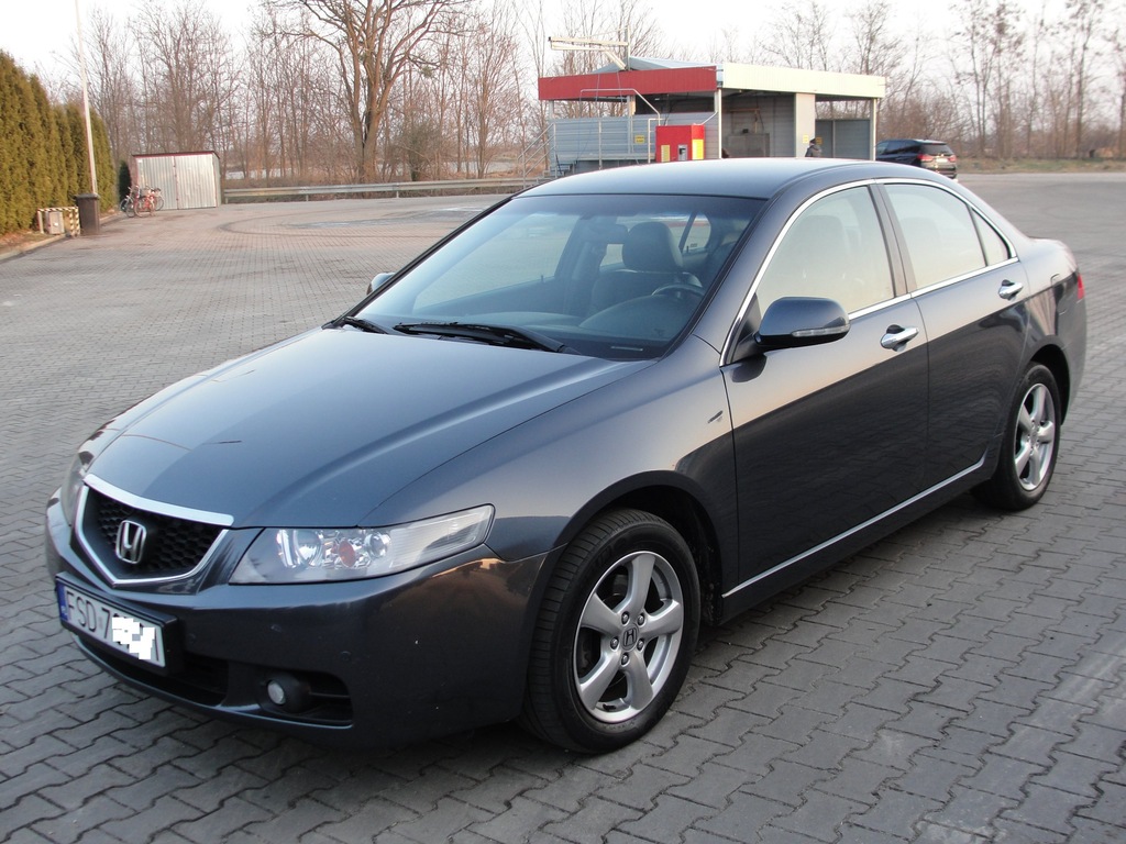 HONDA ACCORD 2004 SEDAN 2.2DIESEL SKORA ALU SERWIS
