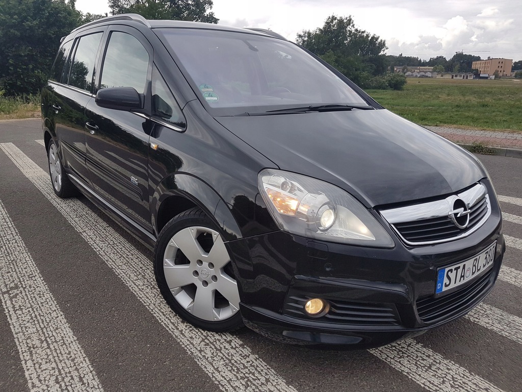 Opel zafira b opc