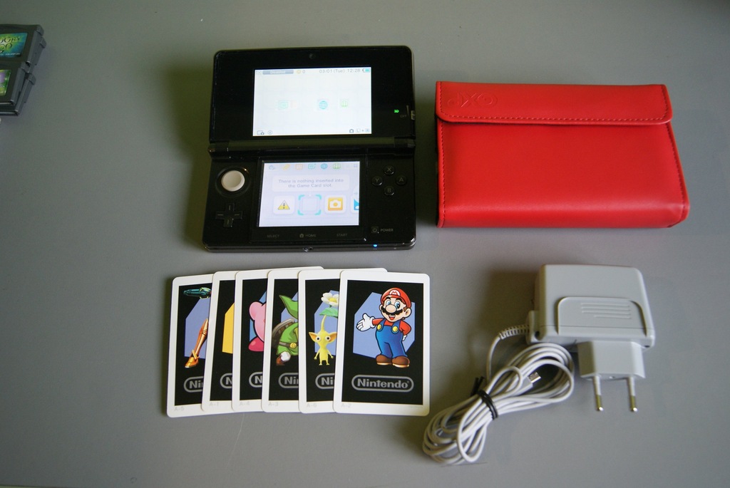 Konsola Nintendo 3DS + Pokrowiec - Rybnik