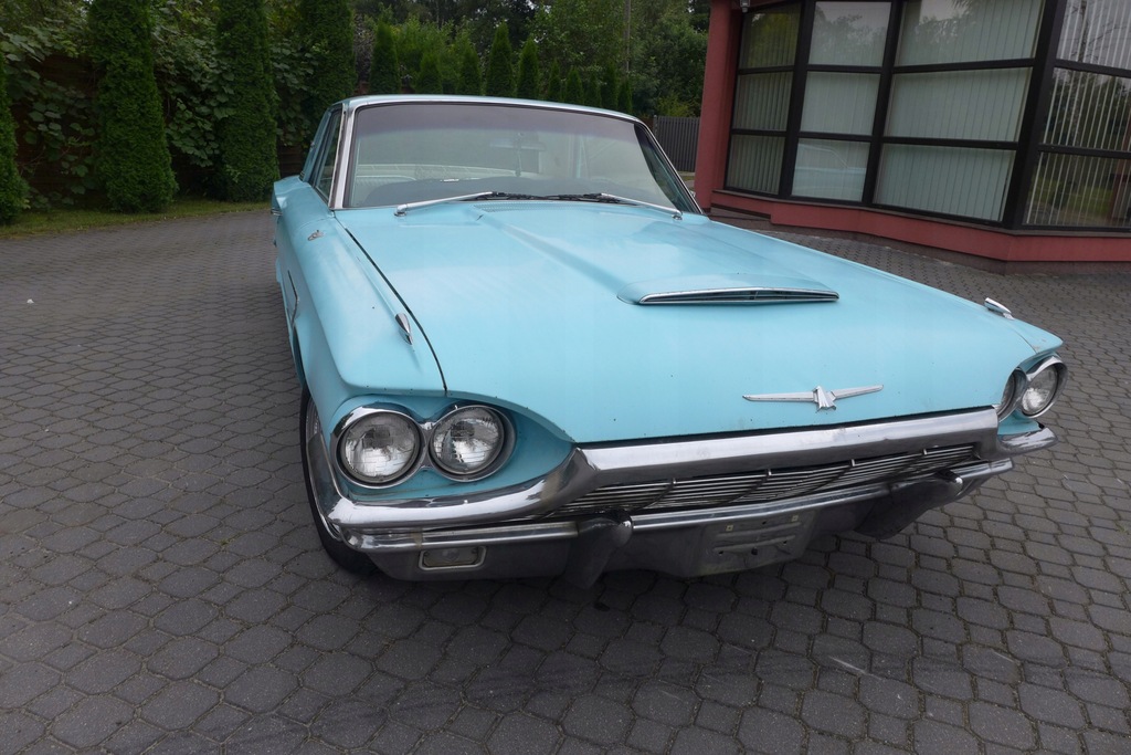 Ford thunderbird 6