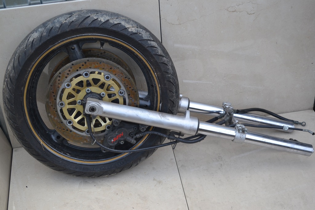 KOŁO LAGI ZAWIESZENIE PRZÓD SUZUKI GSF 1200 BANDIT