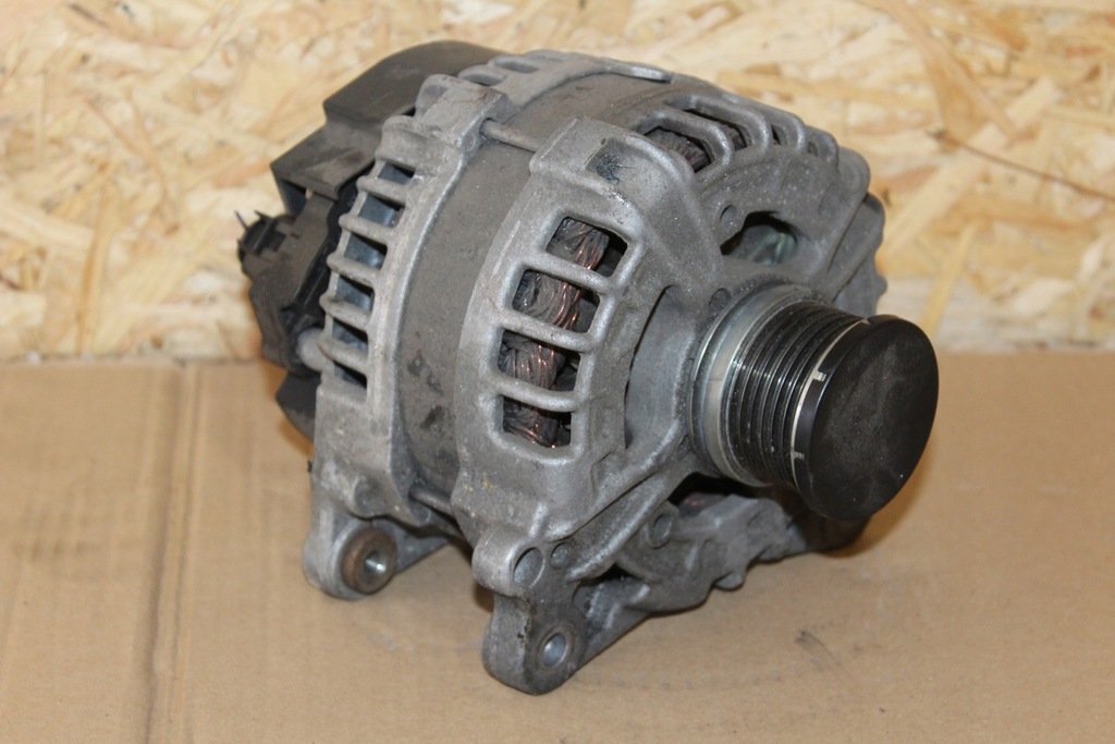 ALTERNATOR AUDI A4 B8 A5 2.0TDI 03L903017E 7484994235 oficjalne