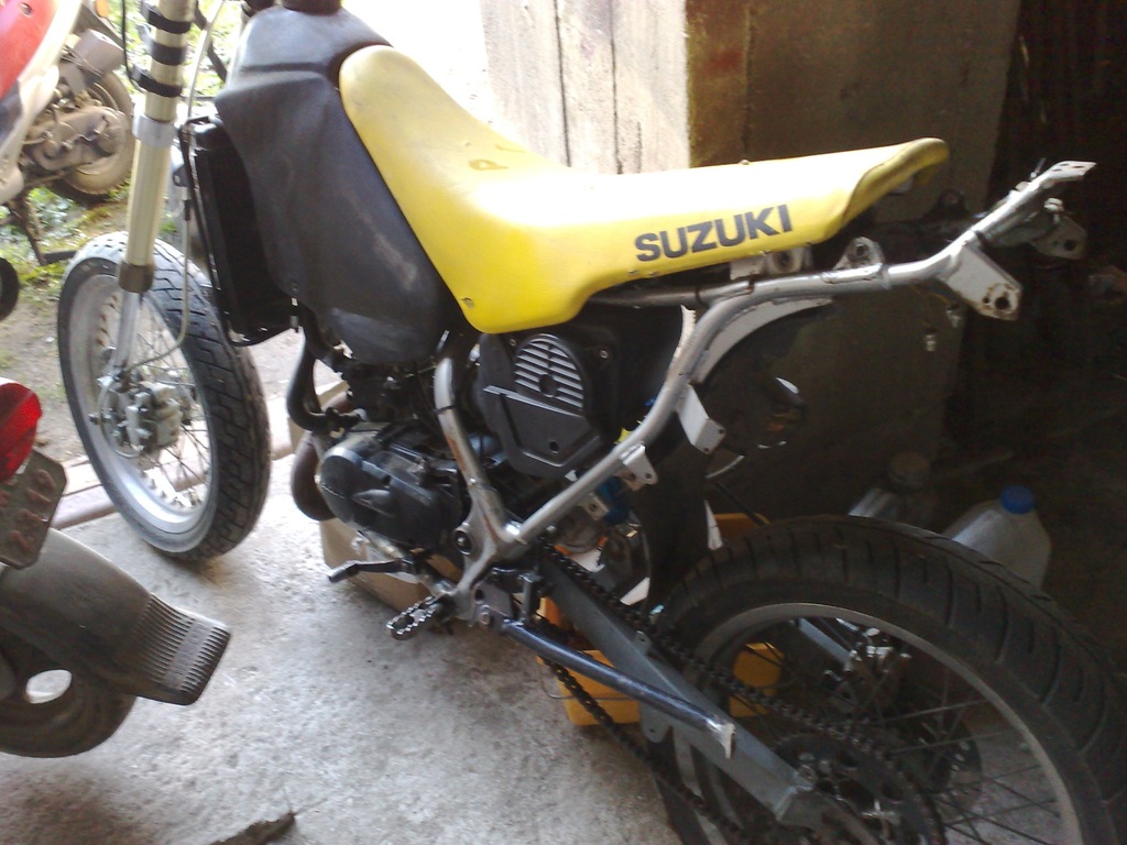 Suzuki smx rmx 50 czesci kola silnik lagi