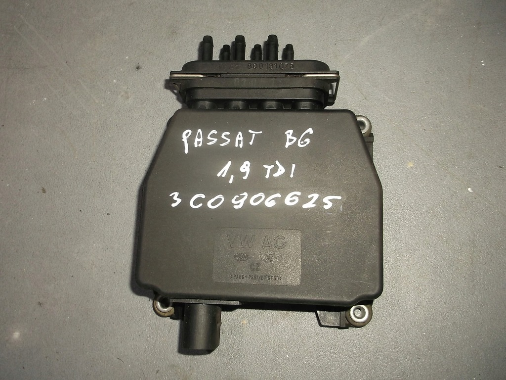 PASSAT B6 1,9 TDI BXE ZAWÓR MAGNETYCZNY 3C0906625