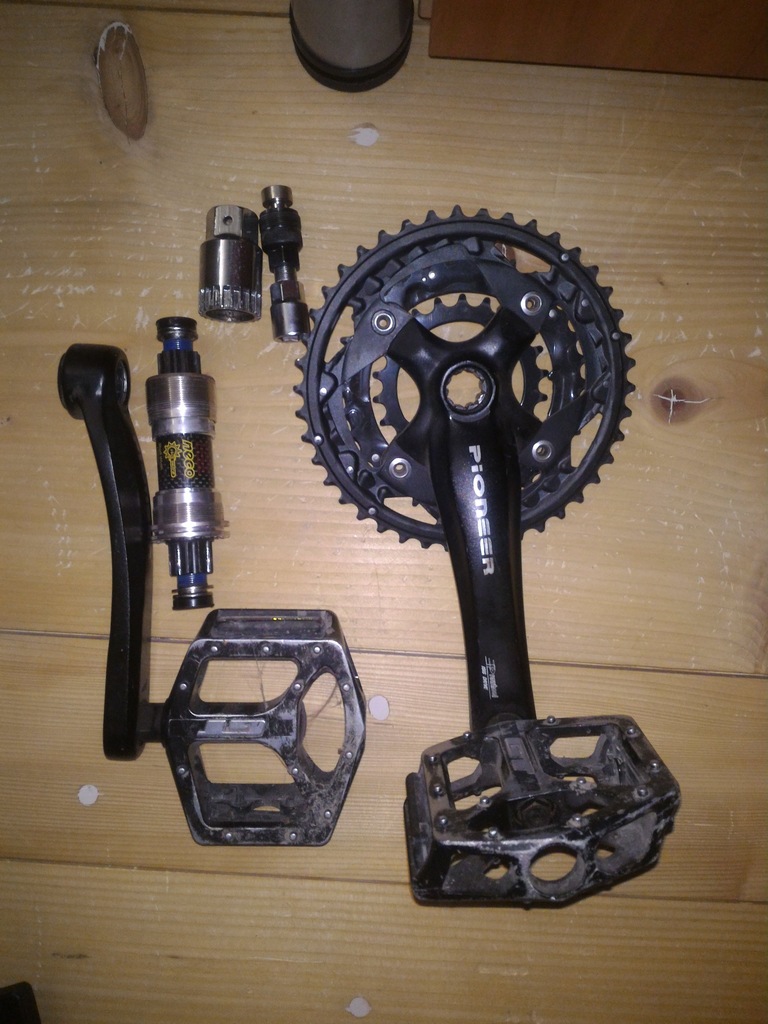 Korba Pioneer + support zębatki tarcze 22/32/42t