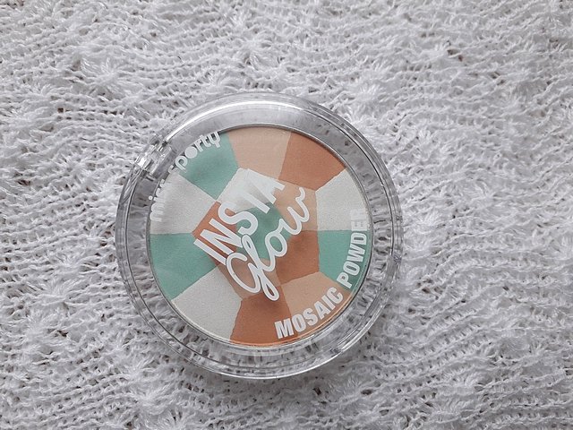 Miss Sporty Insta Glow puder mozaika 001 Luminous