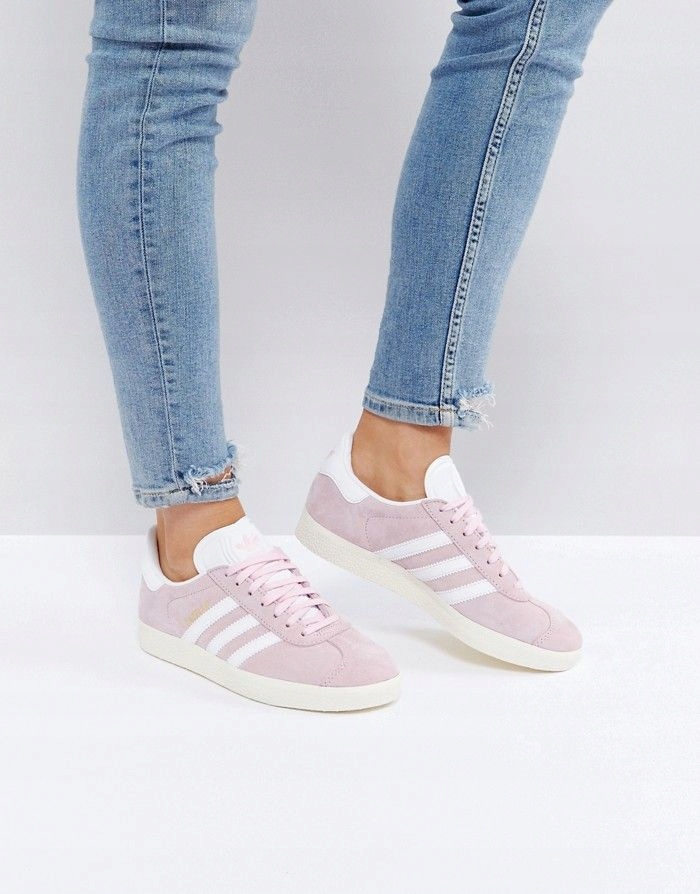 ADIDAS Różowe zamszowe buty sportowe (41 1/3)