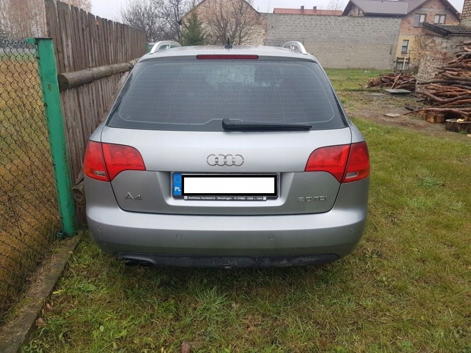 Zderzak audi a4 b7 ly7g