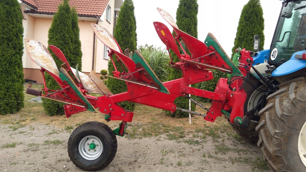 Pług obrotowy 3+ AGRO-MASZ 2013 rocznik POLECAM :)