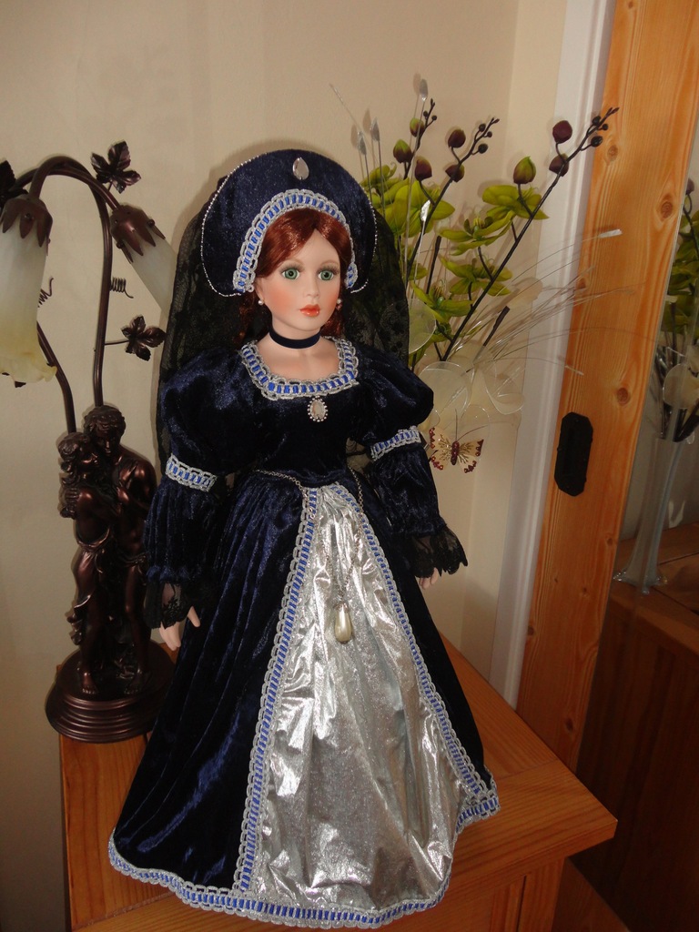 Lalka porcelanowa Henryk VIII Katherine Howard
