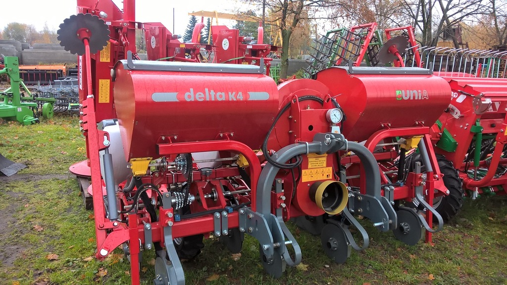 siewnik pne. do kukurydzy Unia Group Delta K4.Okaz