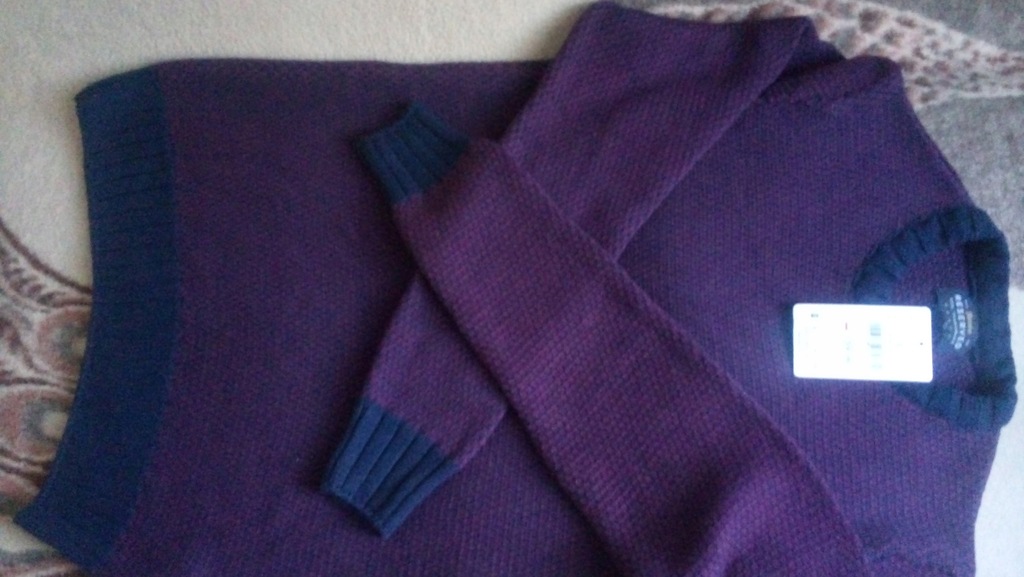 gruby swetr reserved granatowo- bordow metka 160zl