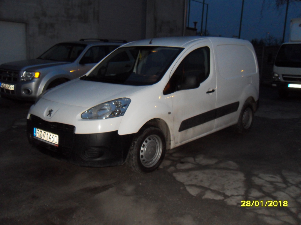 Peugeot Partner 1.6hdi 2013r bezwypadkowy