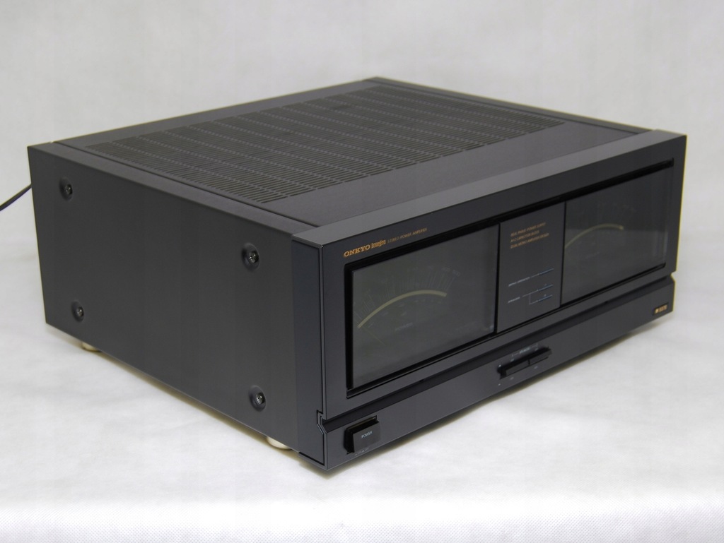 ** ONKYO INTEGRA M-5570 TOP STAN MADE IN JAPAN **