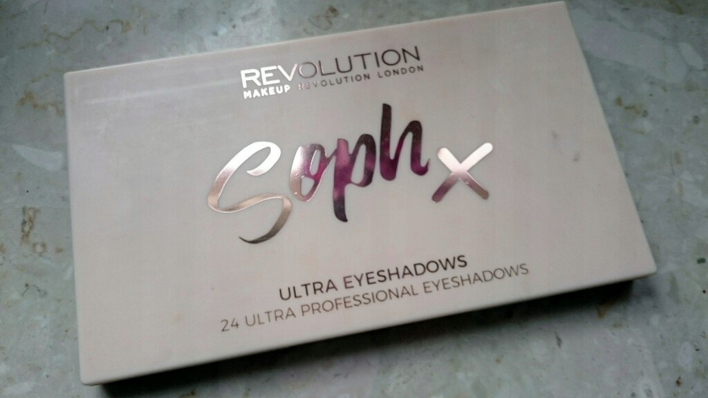 Paleta cieni Makeup Revolution Soph X