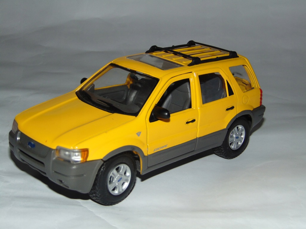 Maisto ford escape on sale