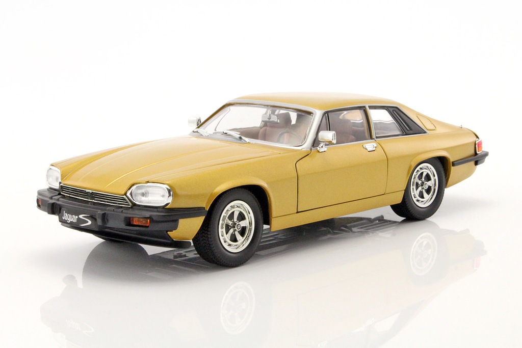 Jaguar XJS 1975 Lucky Diecast 1:18 92658GL