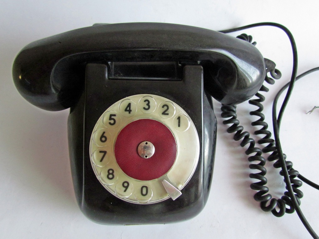 STARY APARAT TELEFONICZNY RWT- PRL- SPRAWNY