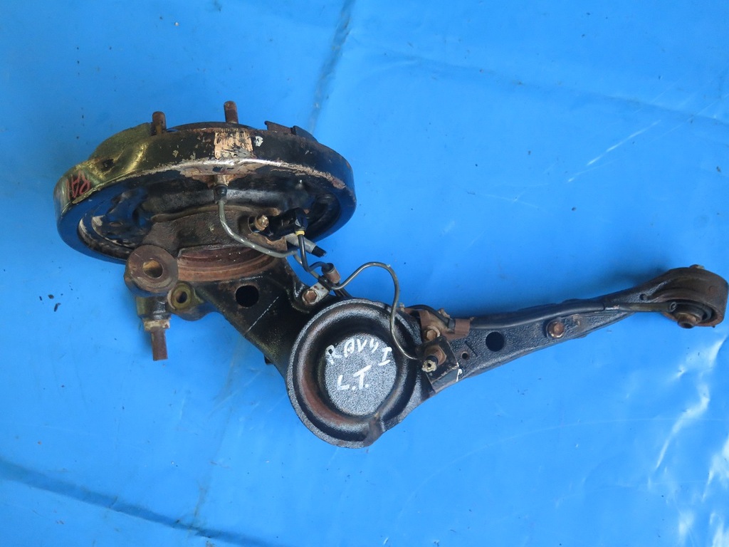 WAHACZ TYŁ TYLNY LEWY TOYOTA RAV4 I 94-00r