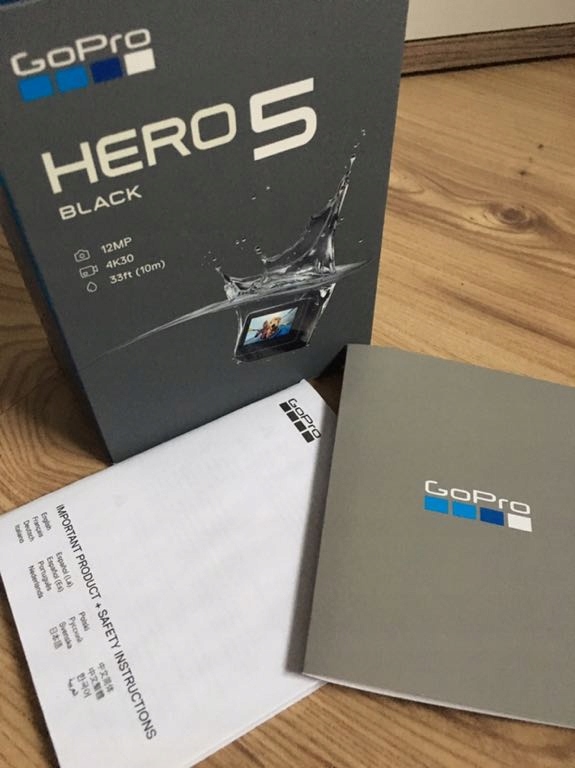 Kamerka sportowa GoPro Hero 5 Black + walizka 32GB