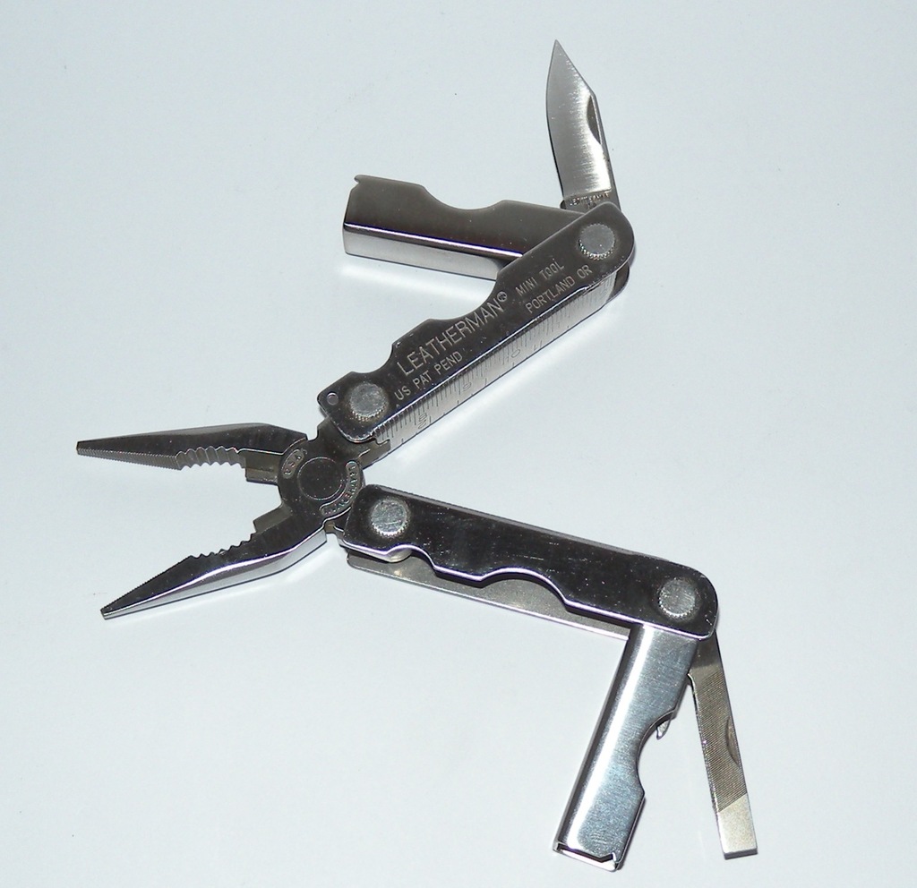 leatherman mini tool