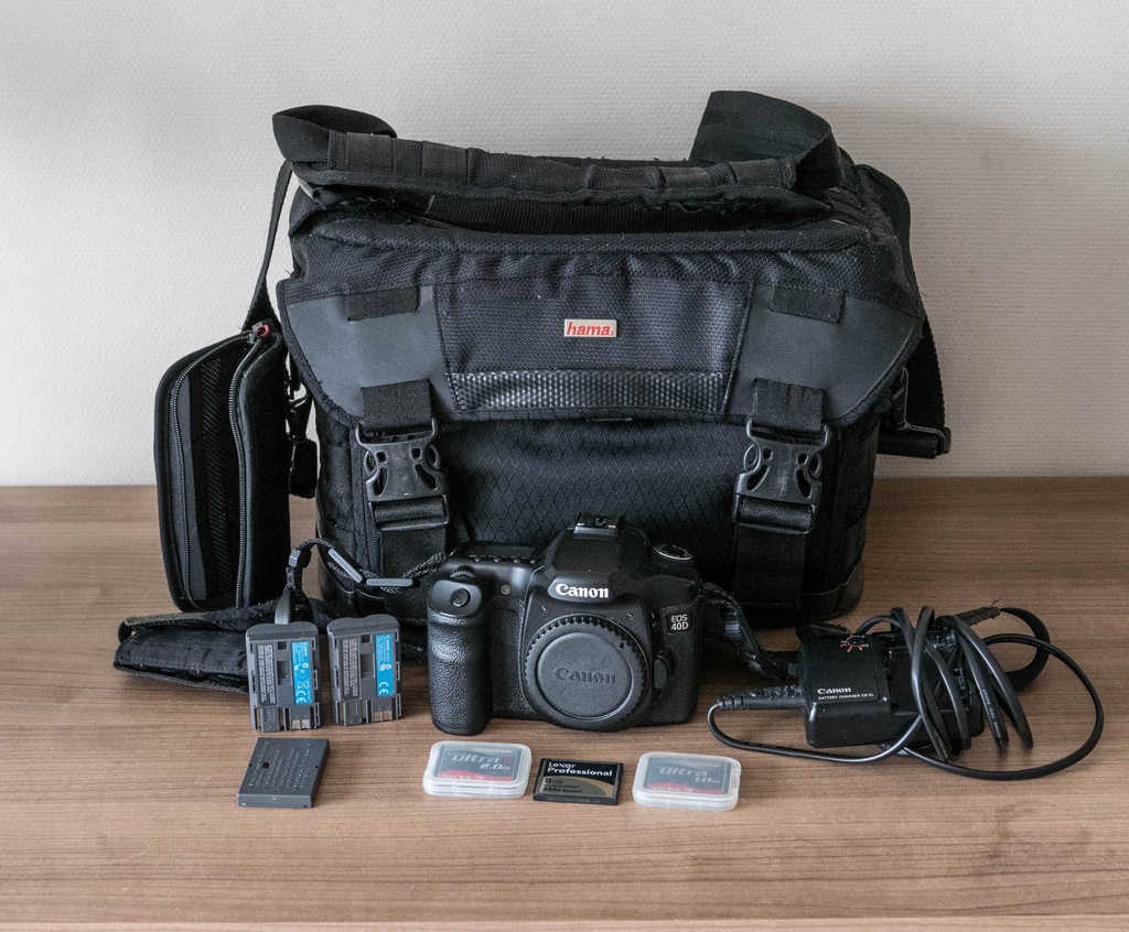 Canon 40D - MEGA ZESTAW: pamięć, torba, 2xaku etc.