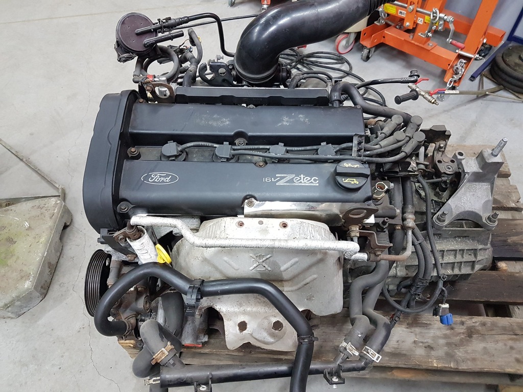 FORD FOCUS Mk1 2.0 ZETEC ; EDDB EDDD EDDE Silnik