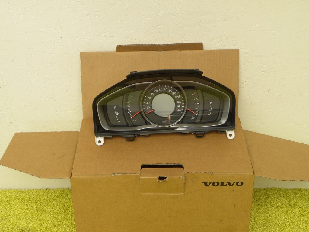 Licznik Volvo XC60 V70 S60 V60 6999416354 oficjalne