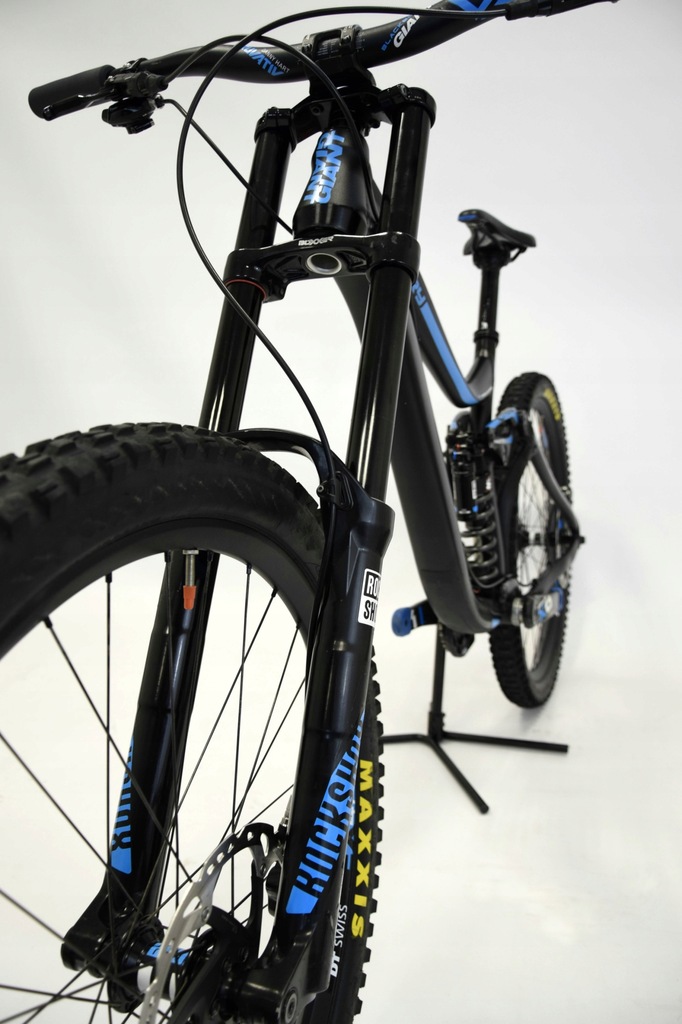 GIANT GLORY 27.5 0 2015 SUPER STAN !!!