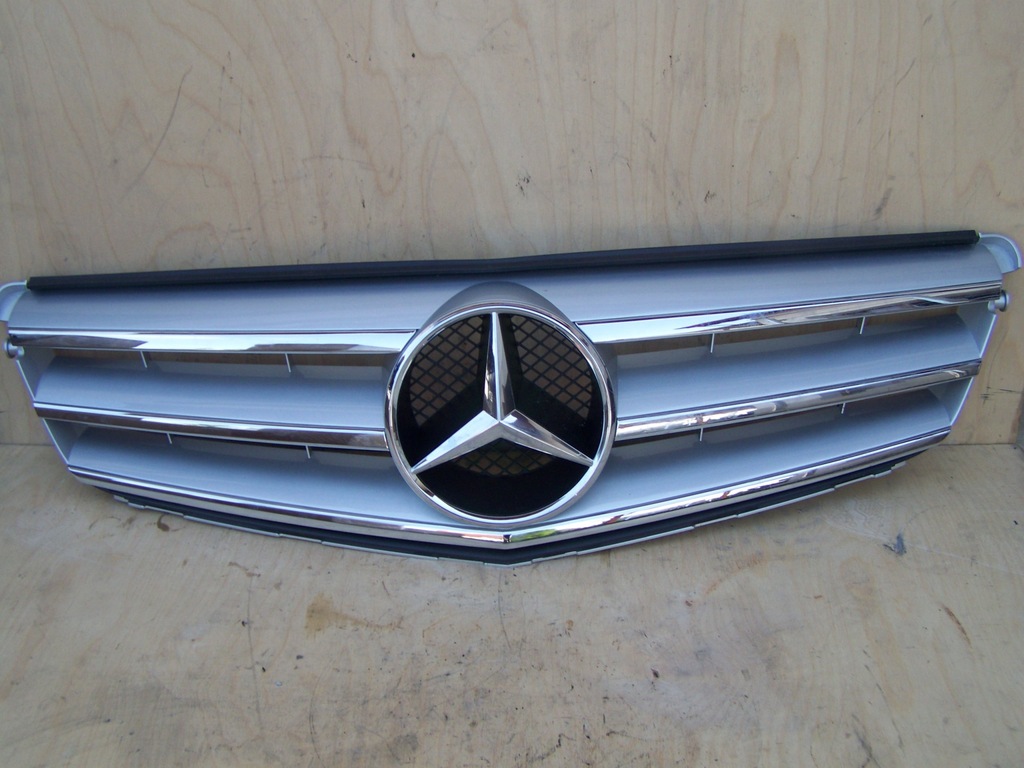 ATRAPA GRILL MERCEDES C KLASA W204 LIFT A204880023