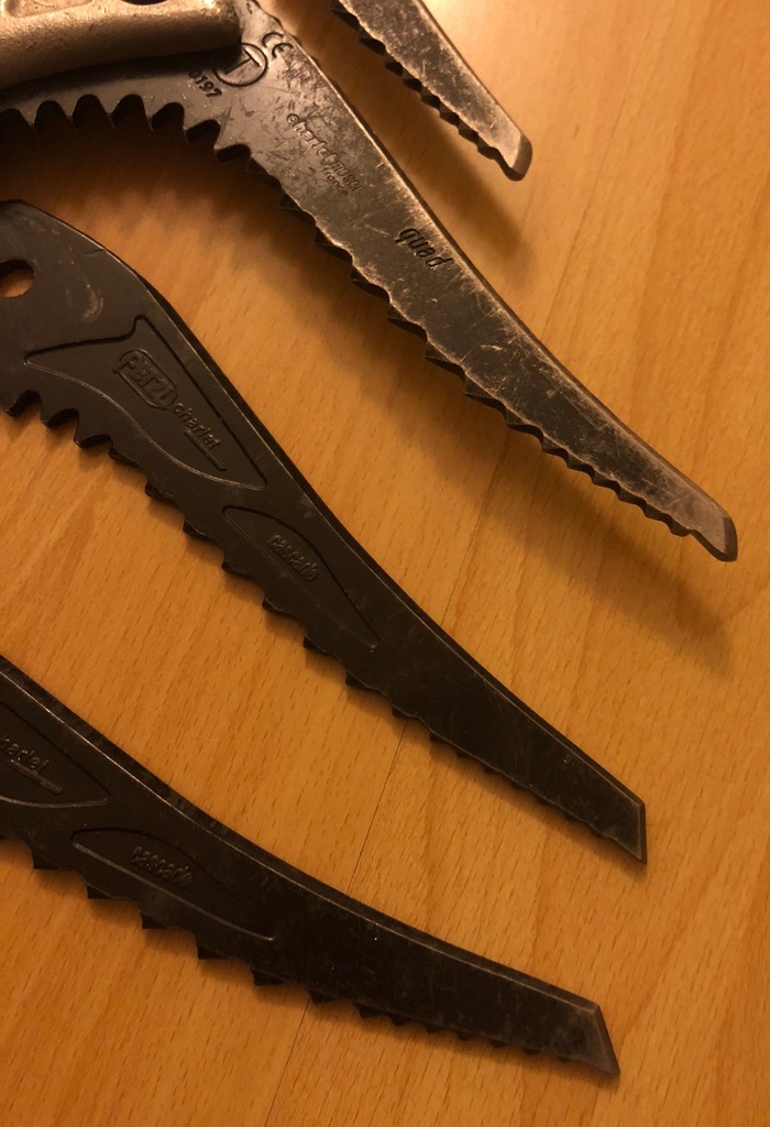 PETZL - PETZL charlet moser クランポン Petzl Charlet Moser Crampons – Geartrade.com