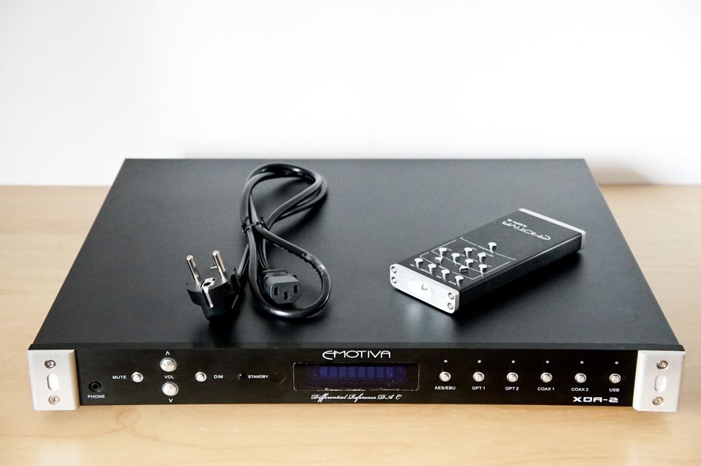 Emotiva XDA 2 DAC USB - JAK NOWY przetwornik C/A