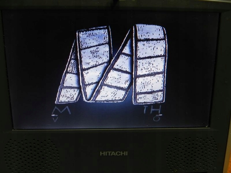 DVD PRZENOSNE HITACHI PDV302