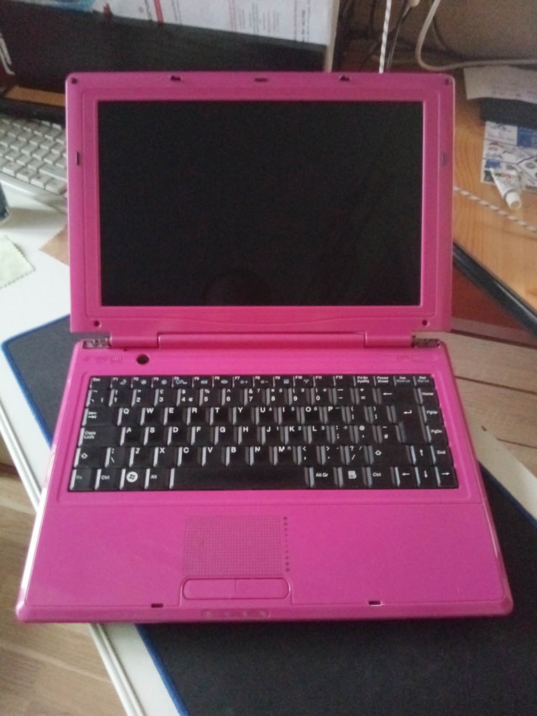 UNIKATOWY LAPTOP ADVENT KC 550P RÓŻOWY SUPEROKAZJA