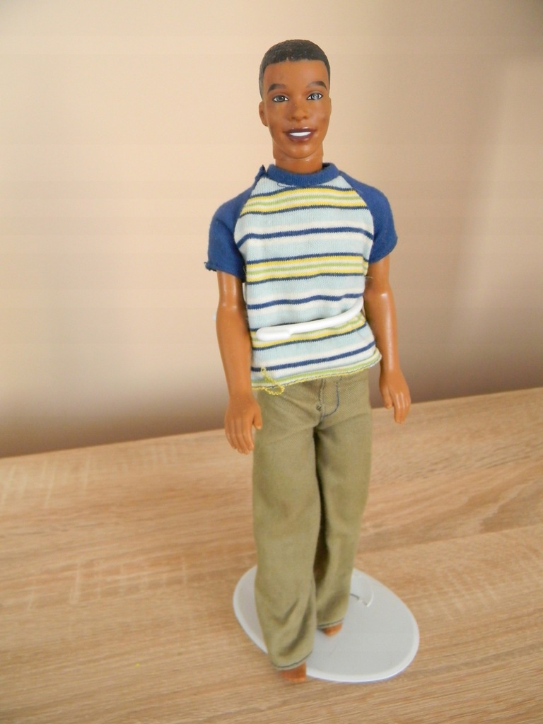 Lalka Barbie Ken murzyn chłopak