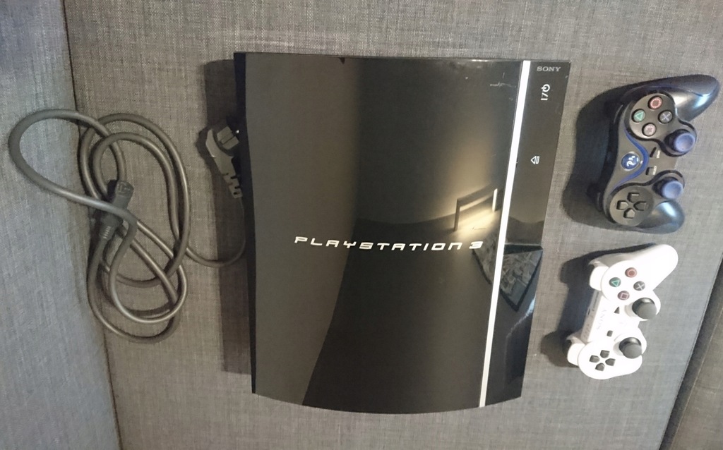 Konsola PlayStation 3 80GB WiFi + 2 Pad'y 7748019426 oficjalne