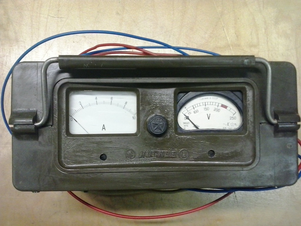 Prostownik rosyjski 6V i 12V regulowany z autotran