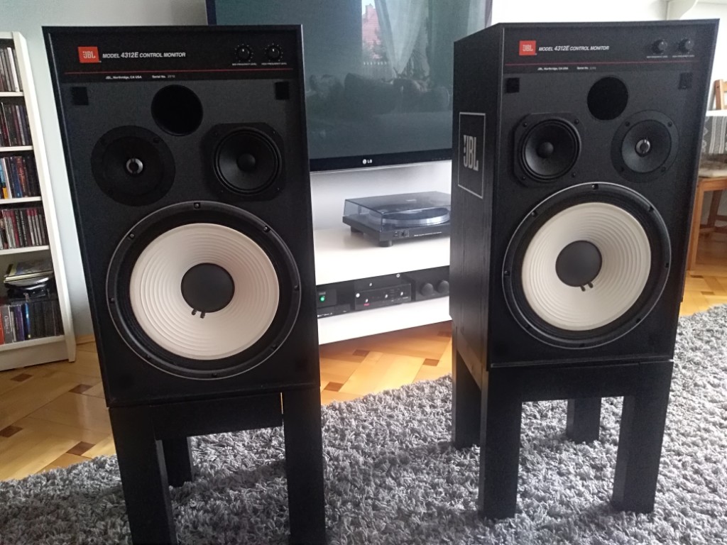 Kolumny JBL 4312E