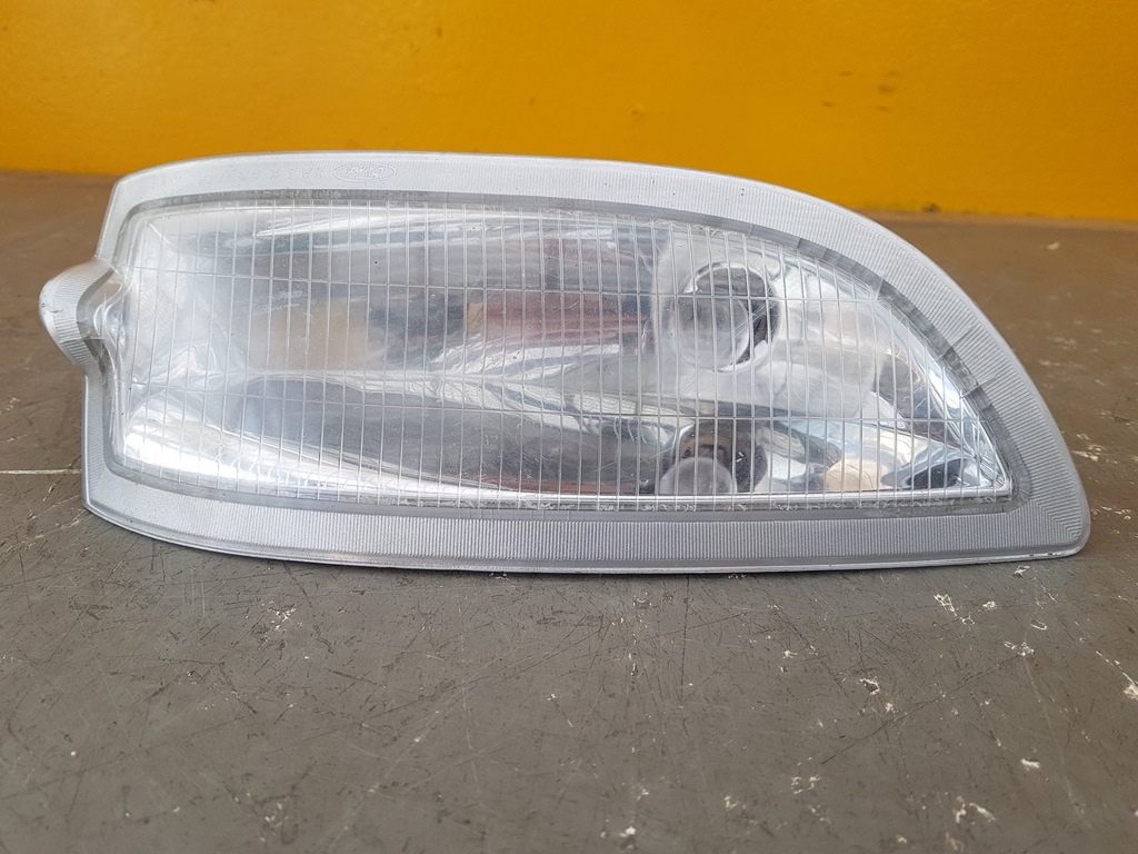 # FORD WINDSTAR II 98-03 HALOGEN PRAWY ORYGINAŁ
