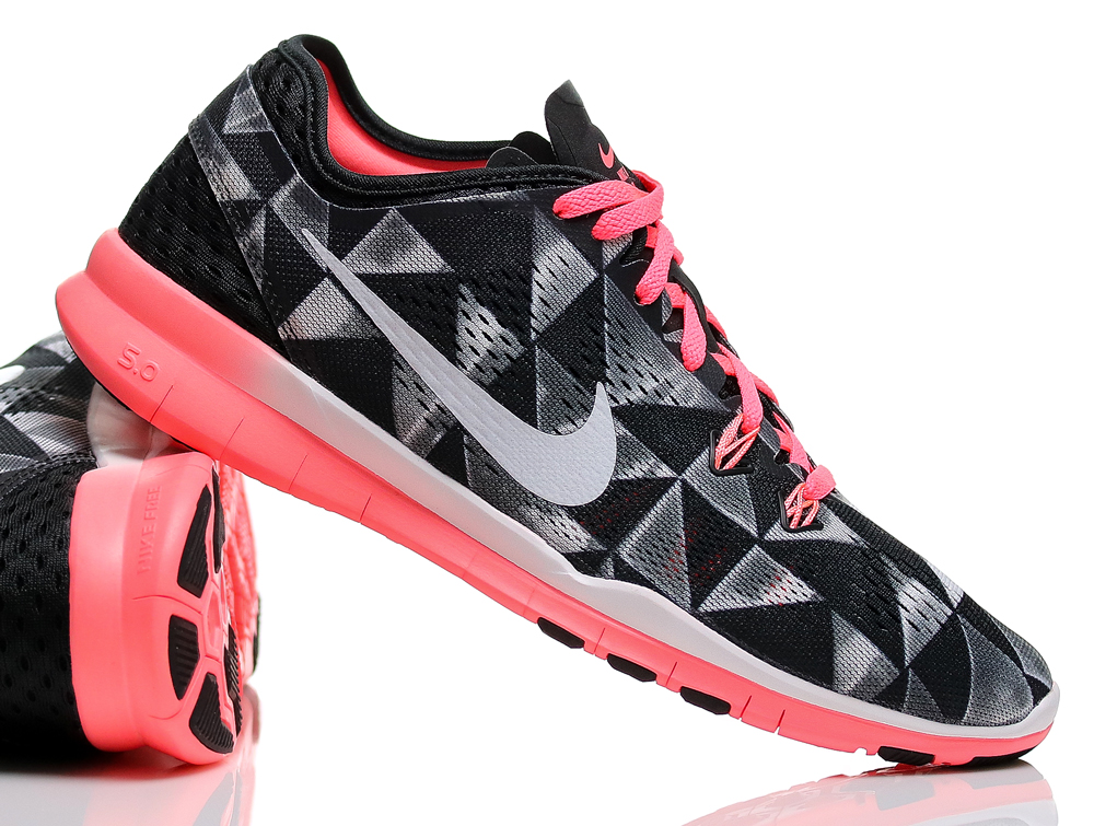 nike 704695