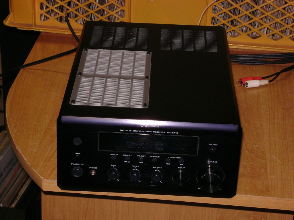 amplituner YAMAHA RX-E410 PIANOCRAFT