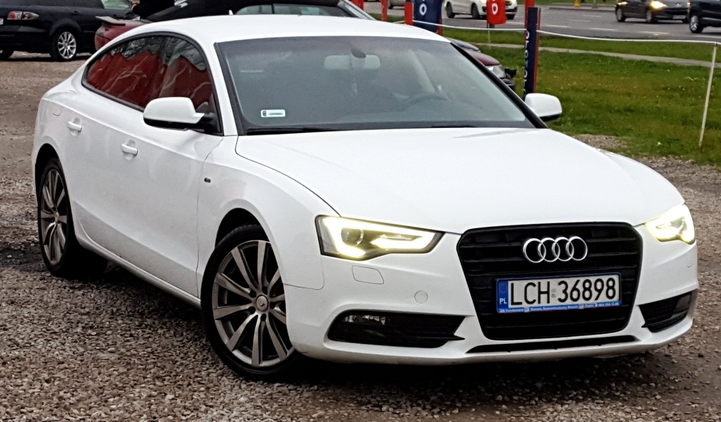 Audi A5 Biała perła 1,8 T 170 KM S LINE