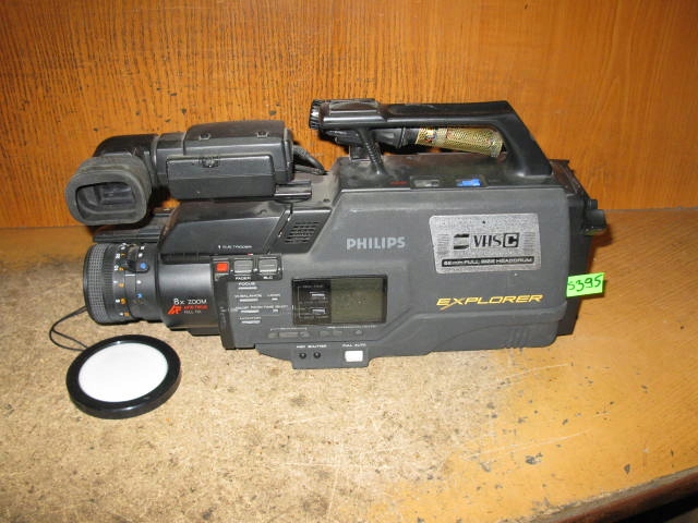KAMERA S-VHS-C PHILIPS EXPLORER VKR9300/00-NR S395