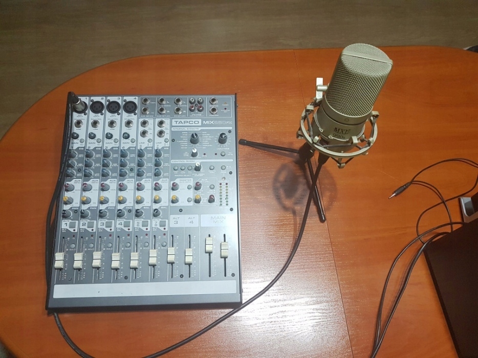 Mixer Tapco Mix 220FX