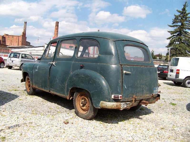 RENAULT PRAIRIE R2090