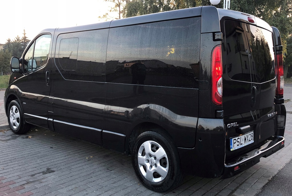 Opel vivaro 2