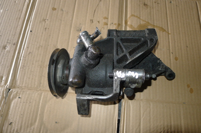 POMPA WSPOMAGANIA VW GOLF III 1.9 TD
