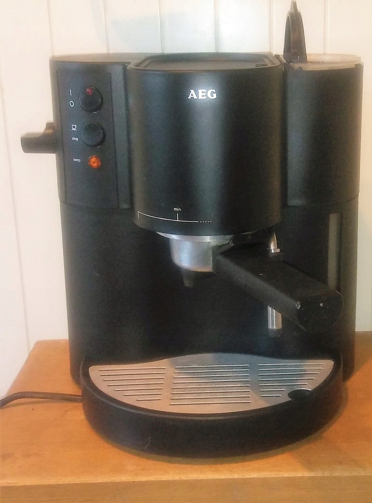 AEG EA 100 CREMA uszkodzony !!!